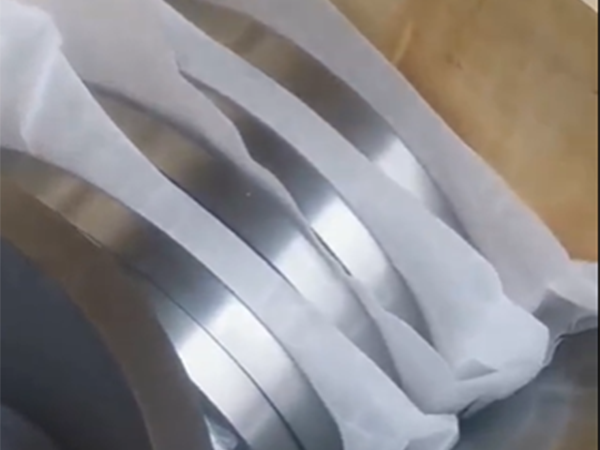 钛合金